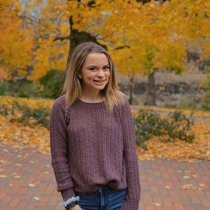 Meet your Posher, Ava